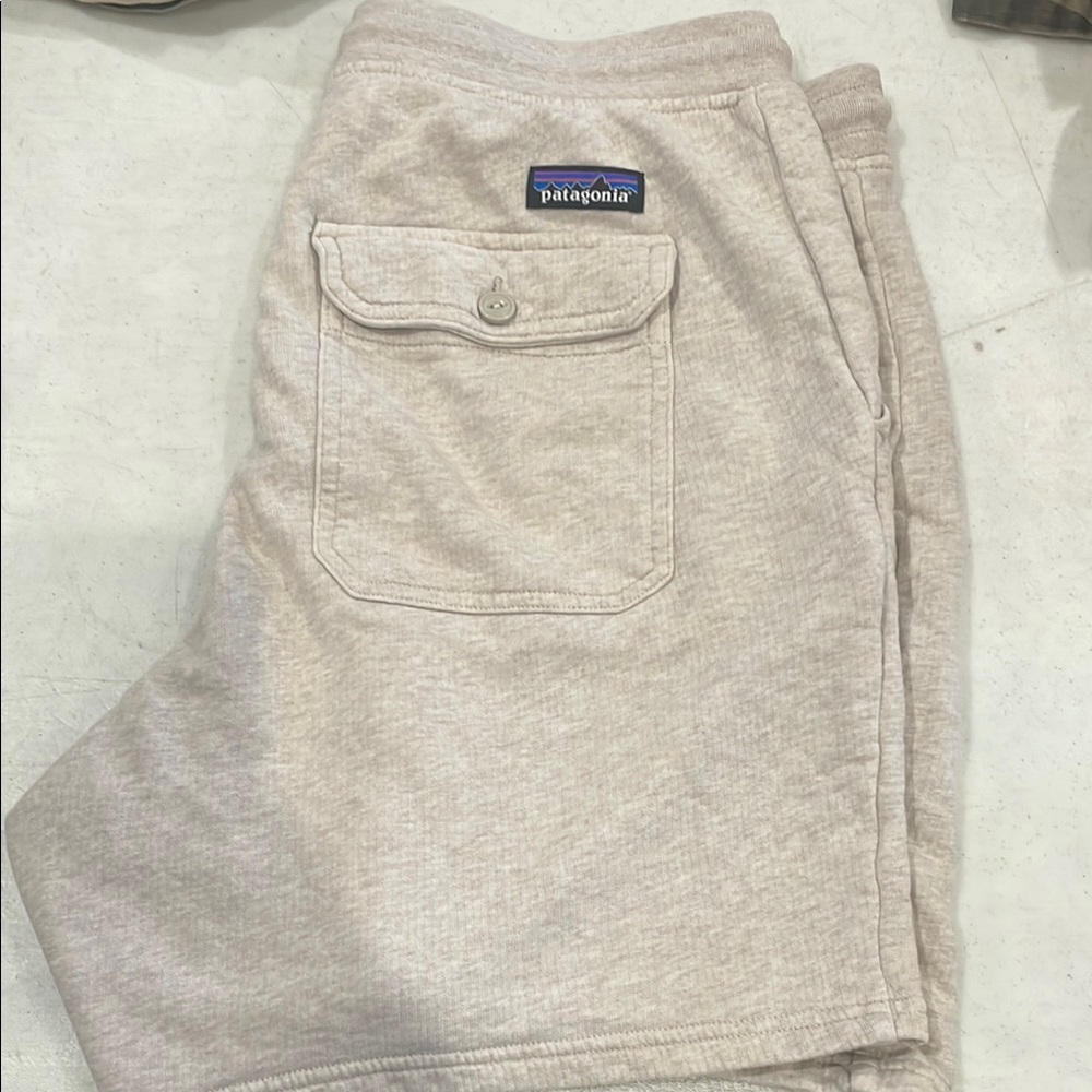 Patagonia Men’s Light Beige Casual Shorts